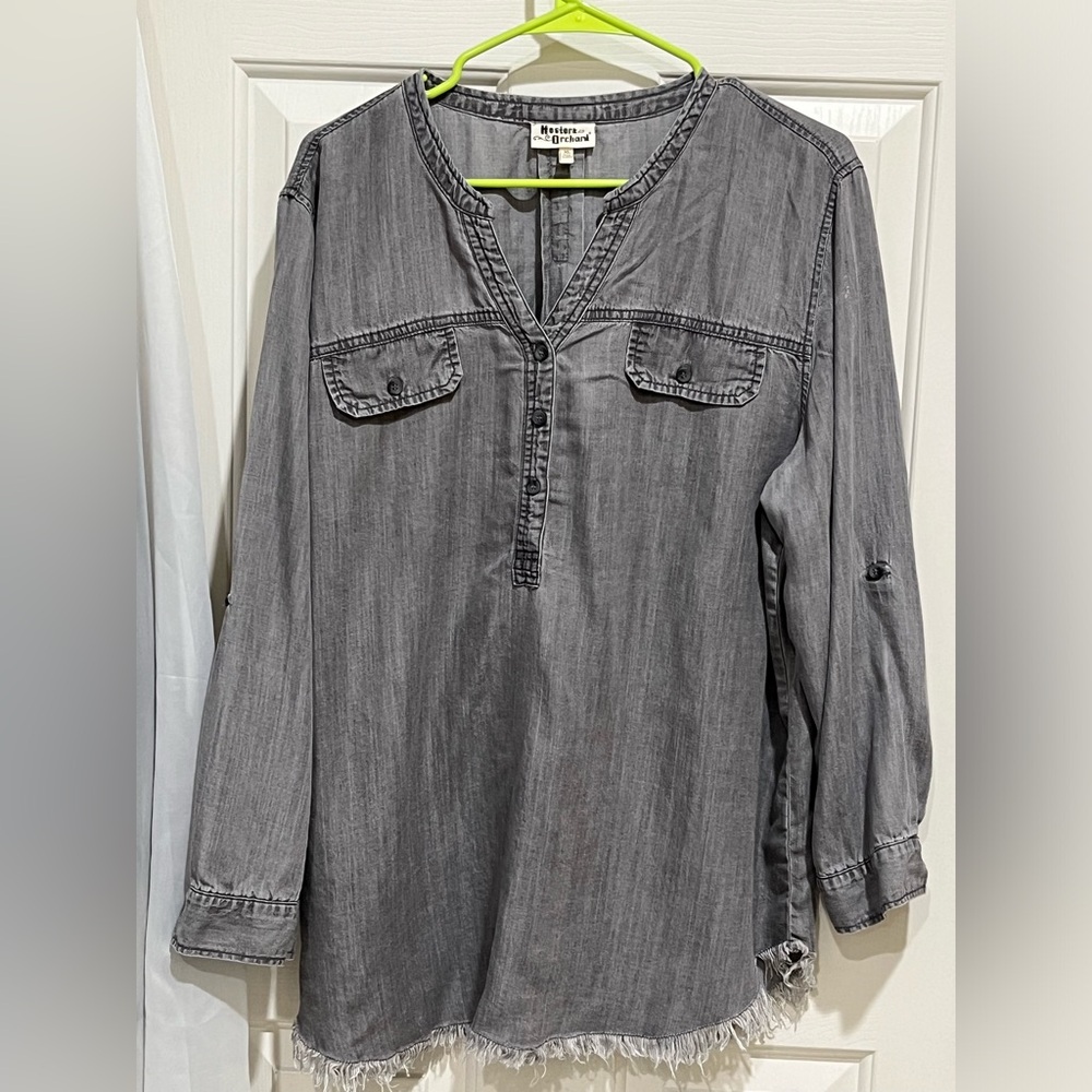 HESTER & ORCHARD Gray Long Sleeve Fringe Hem DISTRESSED Tunic WOMEN SIZE XL